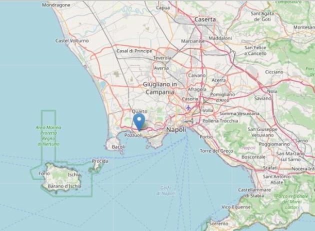 Terremoto Campi Flegrei, nuova scossa magnitudo 4.2, la più forte in 39 anni, Mastrolenzo (Ingv): "Rischio eruzione"