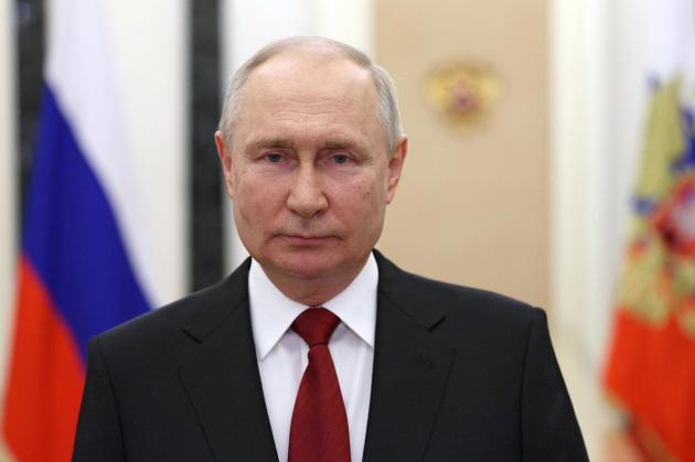 Russia, PIL in crescita nonostante le sanzioni, nel 2024 +1,4% trainato da manifattura (+8%) e trasporti, disoccupazione al minimo storico e salari aumentati del 9%; inflazione al 9,5%