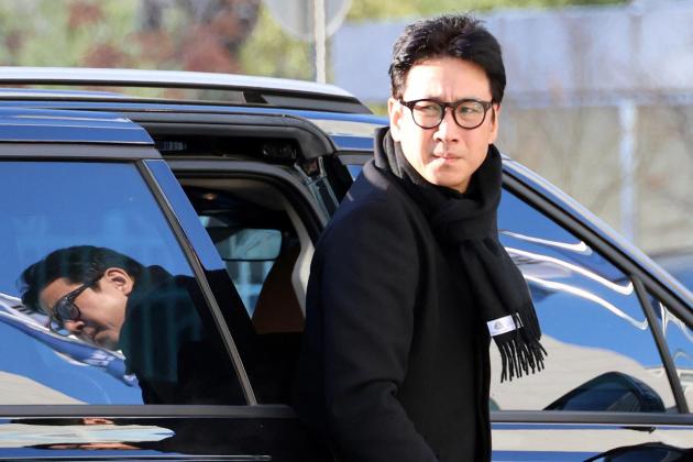 Lee Sun-Kyun suicida per vergogna, l’attore di Parasite crollato dopo l'ultimo interrogatorio sull'uso di droga