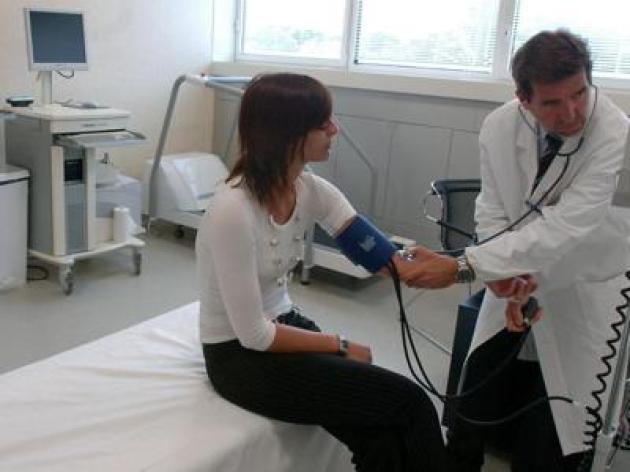 Gimbe, nel 2023 spesa sanitaria famiglie al quinto posto in Ue, 40% in prestazioni inutili