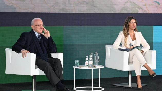 Ambiente, prima edizione premio 'Il tuffatore' per influencer & content creator