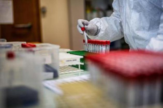 Covid Italia, avanza variante Stratus: tornano i 'vecchi' sintomi