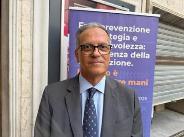 Vaccini, igienista: "Inserire anti-meningococco B per adolescenti in Calendario nazionale"