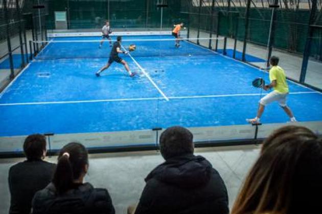 Ortopedici: "Dal padel al basket è boom di infortuni dopo vacanze"
