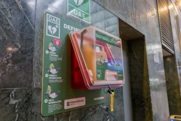 In Italia 60mila arresti cardiaci l'anno, 'legge su defibrillatori non si applica'