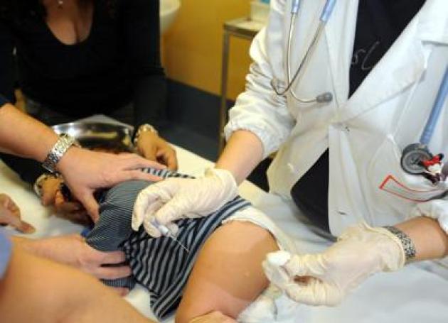 Vaccini, Barretta (Fimp): "Fondamentale anti meningococco in bimbi e adolescenti"