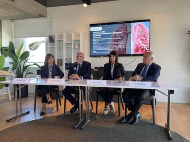 Tumori al polmone Nsclc e mutazione Egfr, rimborsate 2 nuove indicazioni terapia mirata