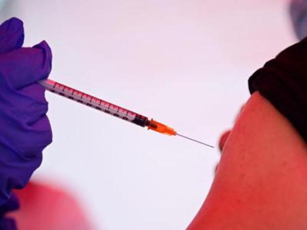 In Piemonte 30mila nuovi casi di tumore l'anno, oncologi: "Vaccinare tutti i pazienti"