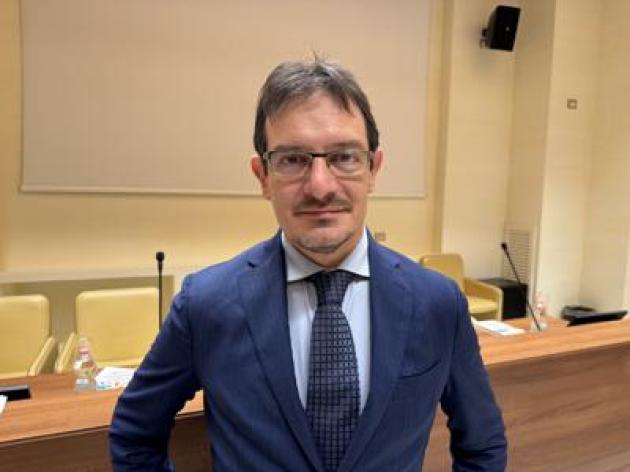 Finzi (AstraRicerche): "Il 60% degli italiani favorevole al raddoppio del prezzo delle sigarette"