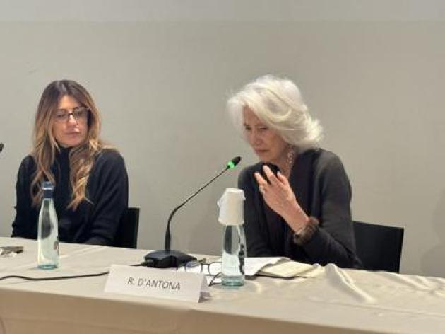 Cancro seno metastatico, 'Antona (Europa Donna): "Applicare subito nuove terapie"