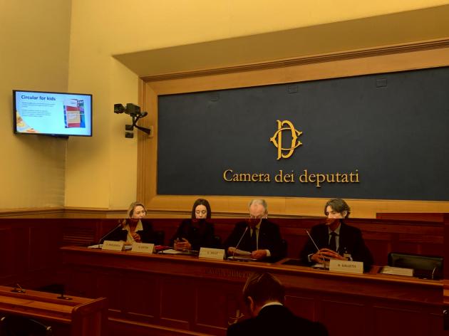 Oncologia pediatrica, anche le istituzioni donano per il progetto Circular for Kids