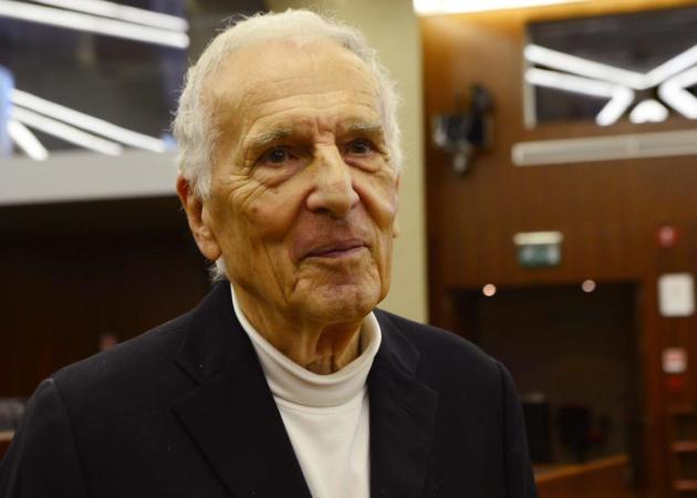 Covid, Garattini: "1 su 100 può essere infetto"