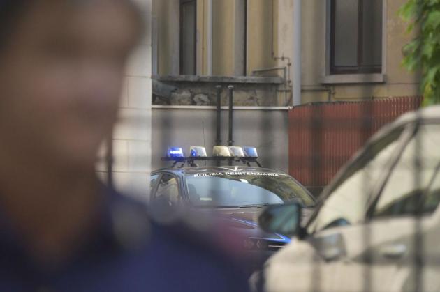 Coronavirus carcere, 4mila euro a personale penitenziaria che finisce in terapia intensiva