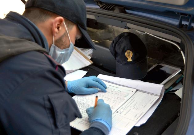 Natale 2020, Viminale: 'Predisporre servizi efficaci di controllo sulle strade e in città'