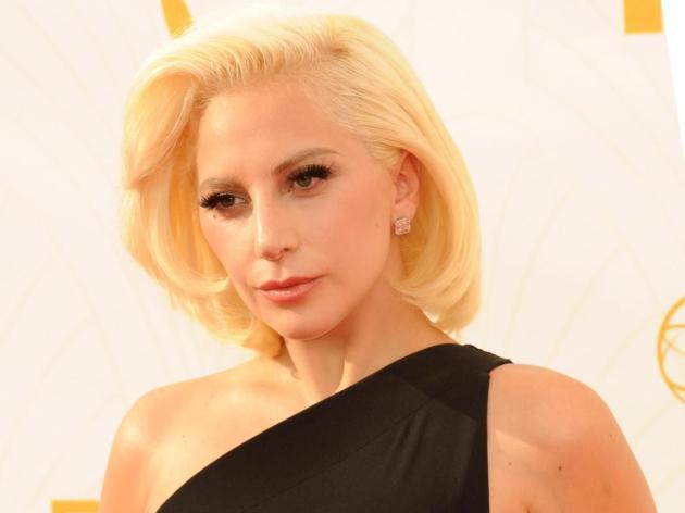 Lady Gaga confessione choc: 'Stuprata a 19 anni, da un produttore e rimasta incinta'