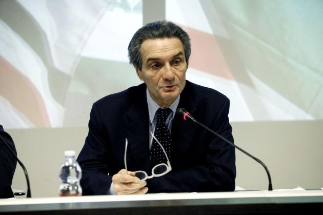 Inchiesta camici 'partita da bonifico fatto da Fontana al cognato'