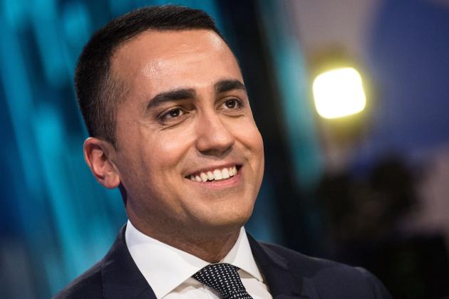 Di Maio: 'Lavoriamo per riaperture Ue a turisti dal 15 giugno'