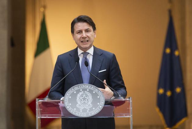 Nuovo Dpcm, quando parla Conte oggi: a che ora e dove vedere la diretta della conferenza stampa per il nuovo decreto