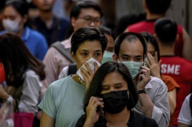 Cina, fallita la politica zero Covid: Pechino smette di pubblicare dati giornalieri sui contagi