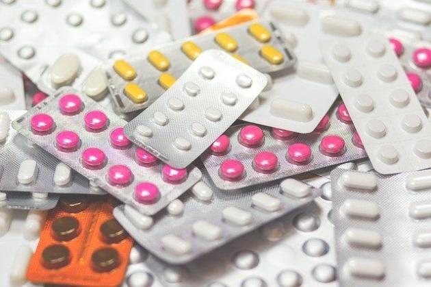Effetto Covid: meno antibiotici, aumenta consumo antidepressivi, vitamine e calmanti