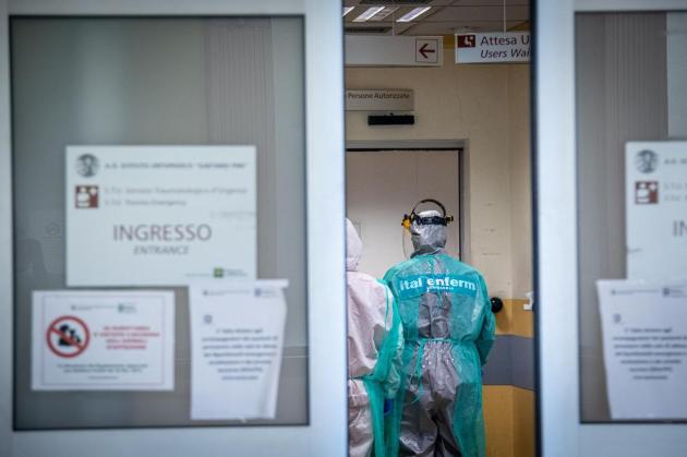 Bozza del piano pandemico: 'In situazione di crisi cure a chi trae più beneficio'