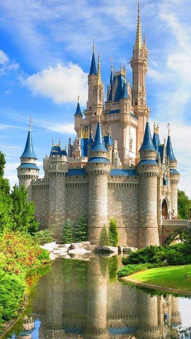 Usa, riapre Disney World in Florida nonostante boom di casi di coronavirus
