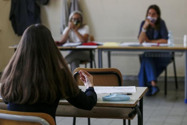 Coronavirus, Oms: 'Fase di crescita dei casi. Apertura scuola potrebbe essere pericolosissima'