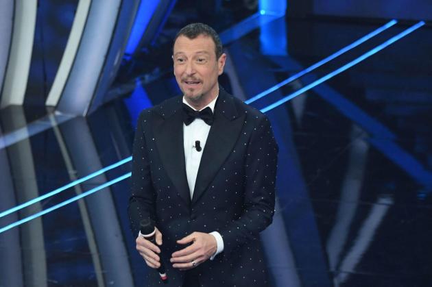 Festival di Sanremo 2021: Rai cerca figuranti  come pubblico. Ecco come candidarsi