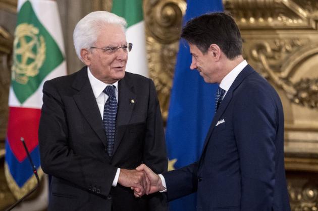 Giuseppe Conte si dimette. Il futuro dell'Italia in mano al Presidente della Repubblica