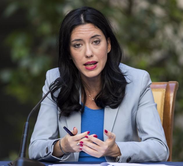 Maturità, Azzolina: "Dare certezze a studenti"