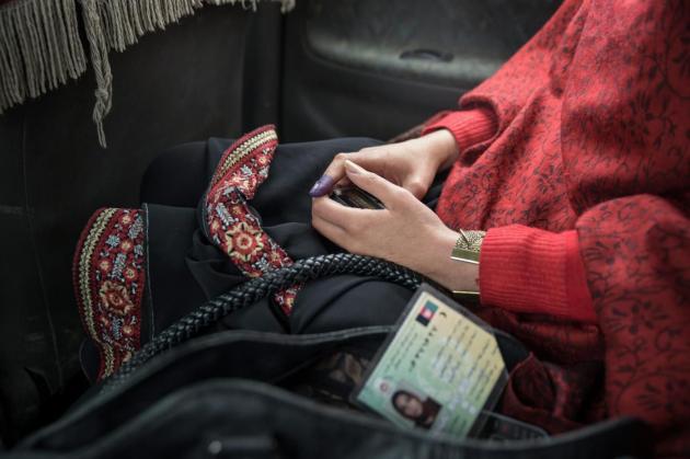 Afghanistan, le donne vincono una battaglia: sui documenti ci sarà scritto il loro nome