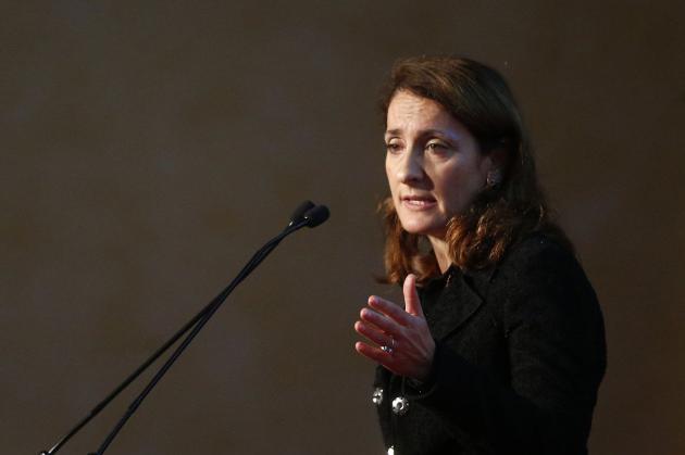 M5s 'a rischio scissione. Gioco di amichetti e caminetti'