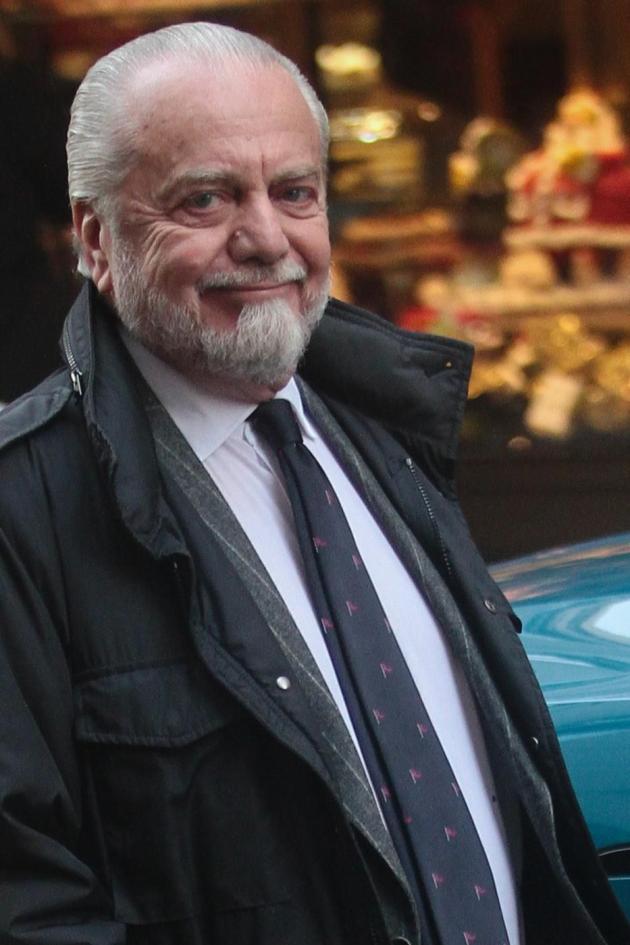 Presidente Napoli De Laurentiis rinviato a giudizio per falso in bilancio su "plusvalenze fittizie in compravendita Manolas e Osimhen"