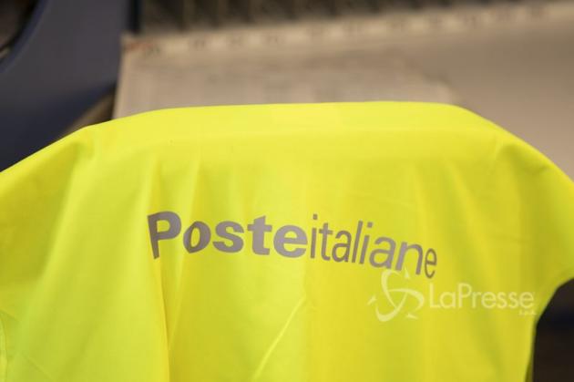 Poste Italiane: in Lombardia con IP sarà possibile spedire e ricevere pacchi anche al distributore