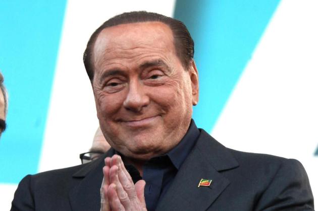 Patrimonio Silvio Berlusconi, una eredità immensa fatta di ville lussuose, barche, azioni e squadre di calcio: da Mediaset al Monza, tutte le ricchezze e le proprietà del leader di Forza Italia