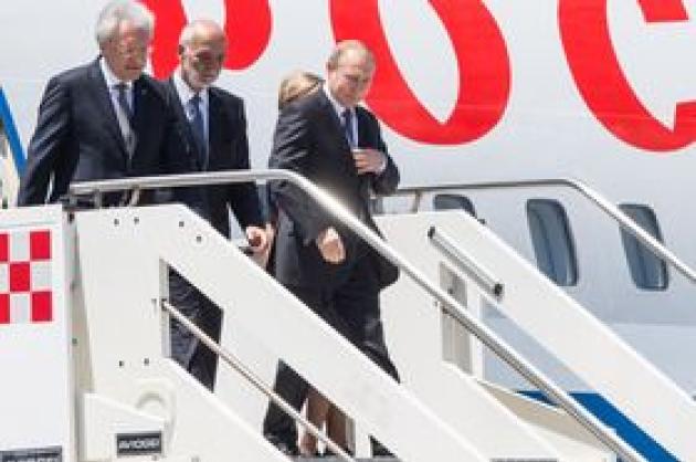 Bielorussia, Putin: 'Pressioni esterne senza precedenti'