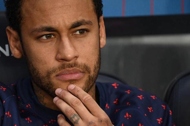 Neymar e la passione per Chiara Nasti, ma lei non cede
