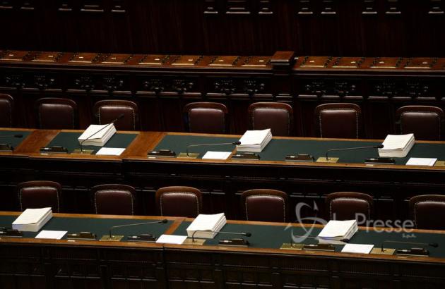 Pensioni 2021 novità,  APE sociale e Opzione donna proroga, chi può richiederle, requisiti. NEWS