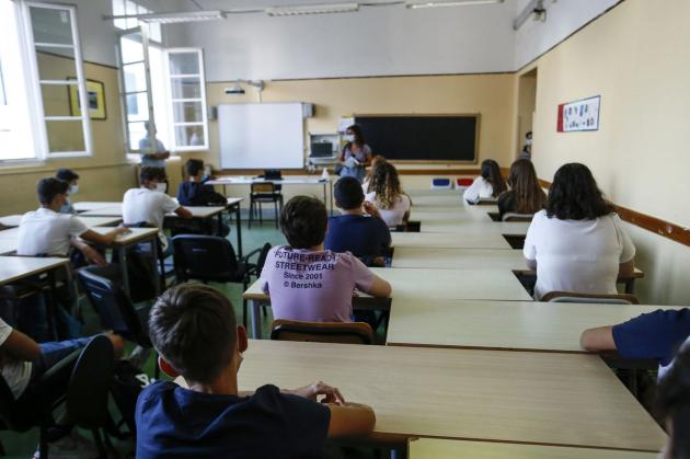 Caltanissetta, professore arrestato per "violenza sessuale su minore", denunciata la vicepreside che sapeva