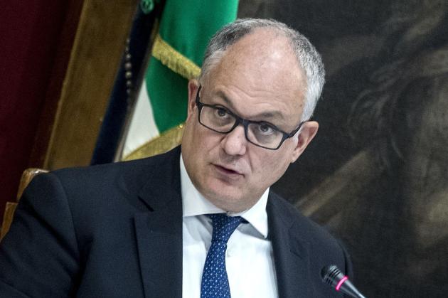 Recovery Plan, Gualtieri: "Si interverrà sul fisco con taglio del cuneo e sostegno alle famiglie"