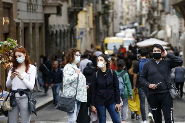 Coronavirus, Sicilia verso coprifuoco, trasporti pubblici al 50% e dad per scuole superiori