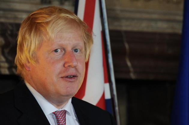 Coronavirus, Boris Johnson annuncia lockdown con tre livelli di misure