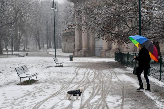 Previsioni meteo, weekend gelido: vento, forti piogge e neve da Nord a Sud