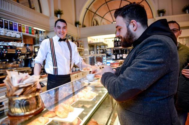 Scontrini choc, baristi massacrati: l'indiscrezione dietro il bancone