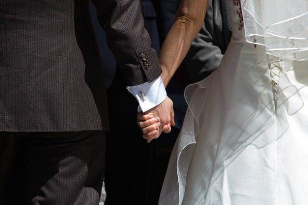 Covid, crollano unioni e separazioni in pandemia: -80% di matrimoni in lockdown