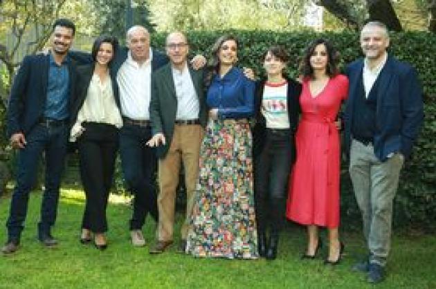 Rai, ascolti tv: boom per ‘Nero a metà’ che si aggiudica la serata con oltre 5 mln di telespettatori