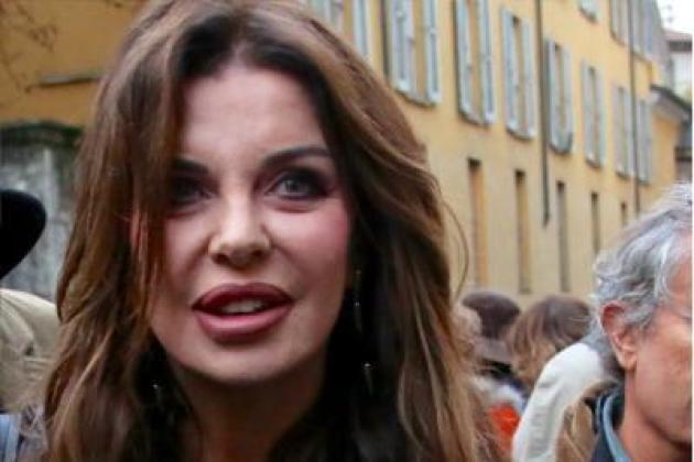 Grande Fratello anticipazioni stasera 29 gennaio: torna Alba Parietti, arriva Walter Zenga e...sarà caos