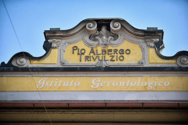 Coronavirus, al Trivulzio 64 dipendenti positivi: paura nella Rsa