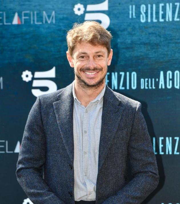 Il silenzio dell'acqua 2, anticipazioni, trama e cast della fiction di Canale 5 in onda venerdì 27 ottobre