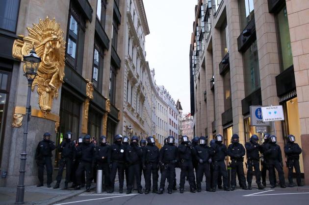 Covid nel mondo: la pandemia non si ferma e cresce la rabbia della gente